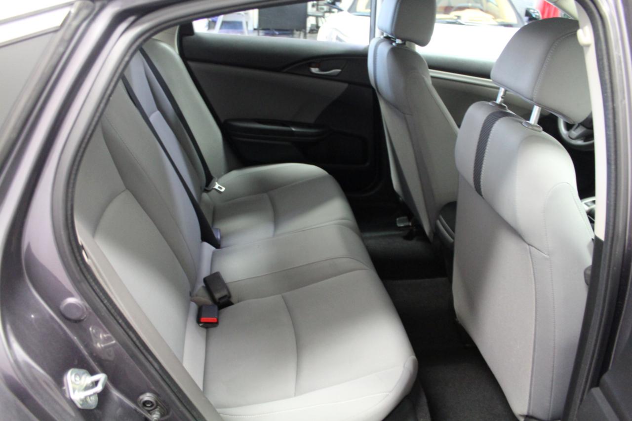 Honda Civic Sedan 4dr Man LX 2016