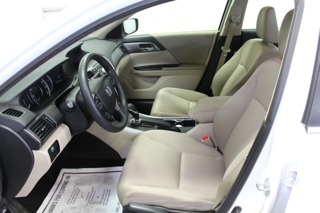Honda Accord Sedan 4dr I4 CVT LX 2015