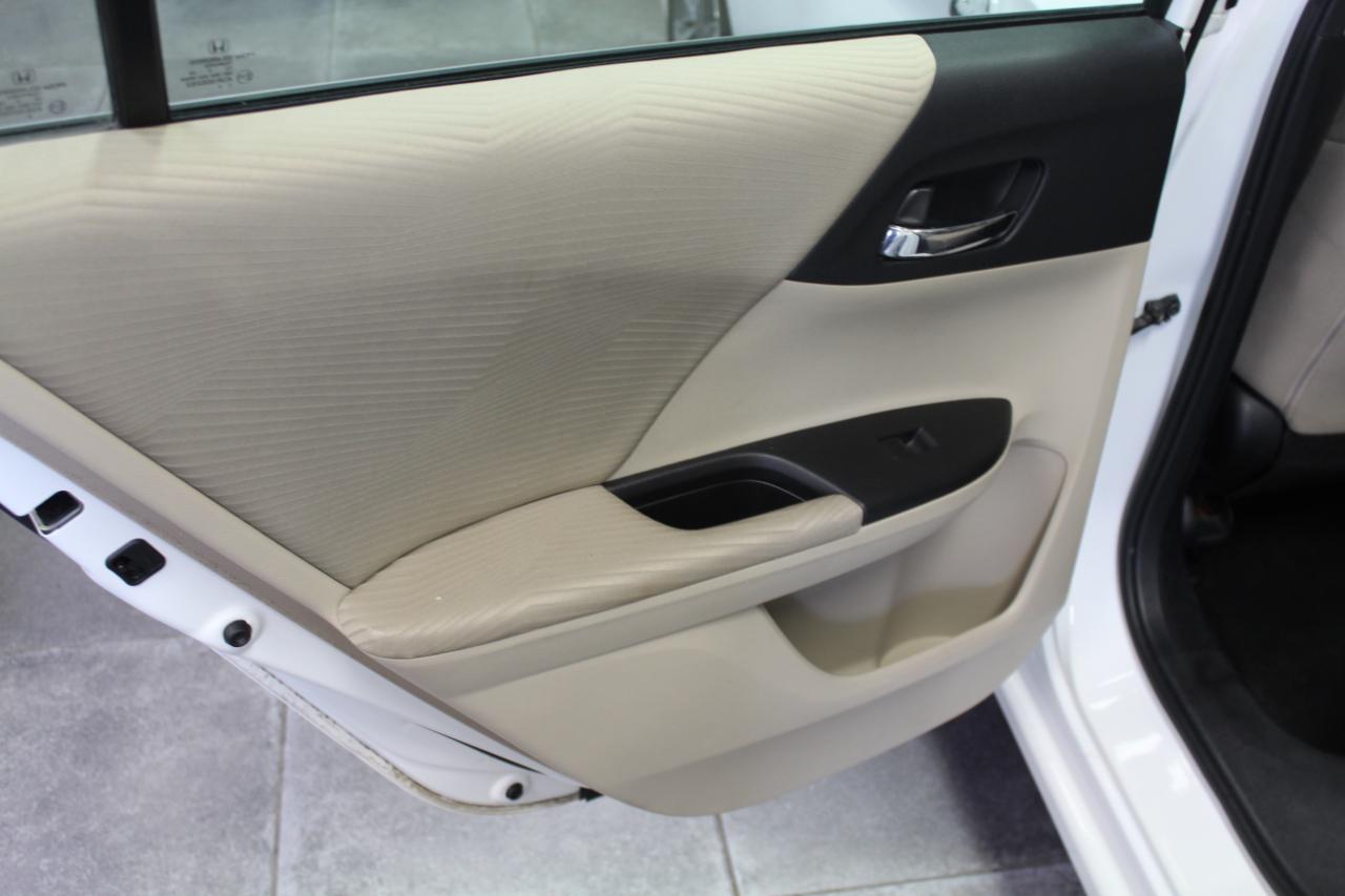 Honda Accord Sedan 4dr I4 CVT LX 2015