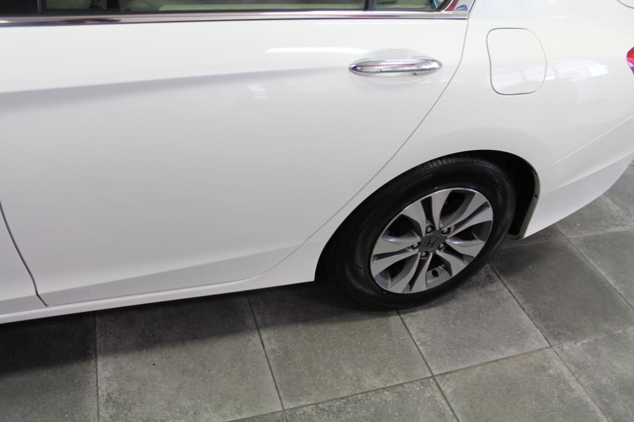 Honda Accord Sedan 4dr I4 CVT LX 2015