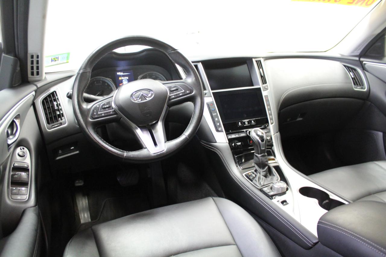 Infiniti Q50 3.0t LUXE AWD 2020