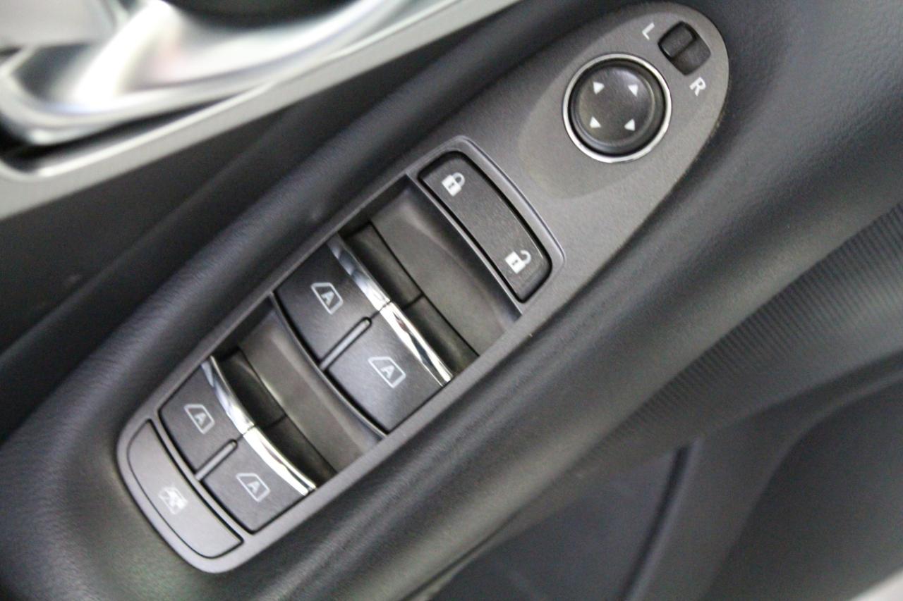 Infiniti Q50 3.0t LUXE AWD 2020