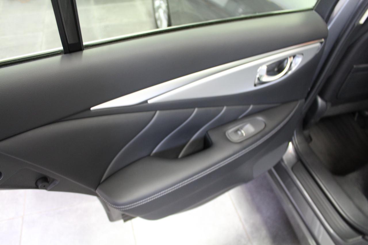 Infiniti Q50 3.0t LUXE AWD 2020