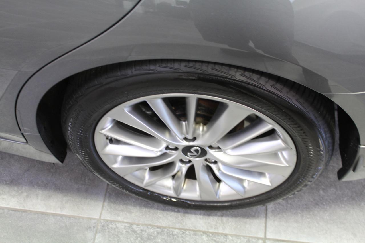 Infiniti Q50 3.0t LUXE AWD 2020