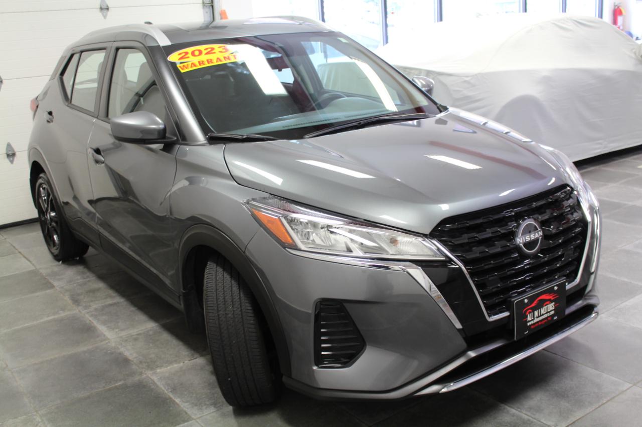 Nissan Kicks SV FWD 2023