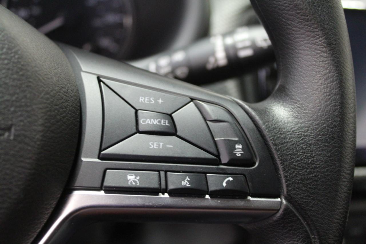 Nissan Kicks SV FWD 2023