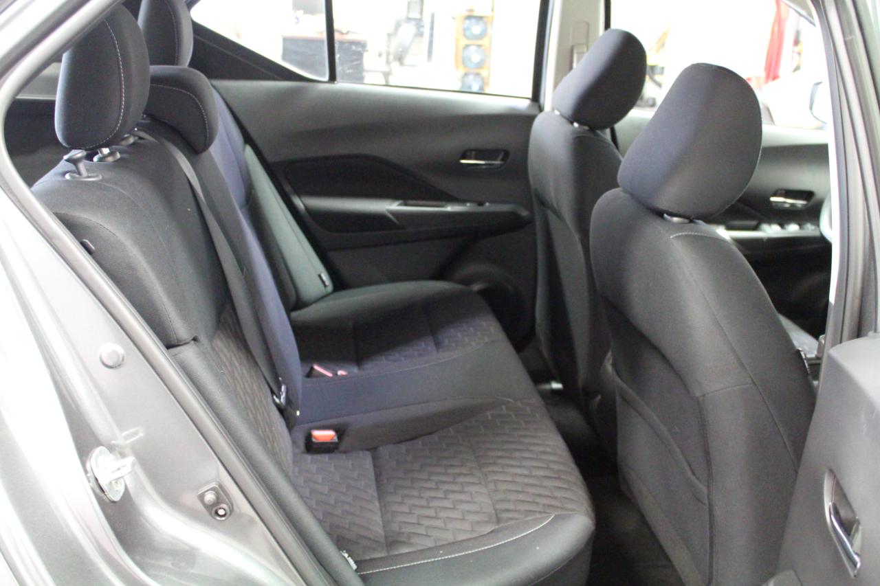 Nissan Kicks SV FWD 2023