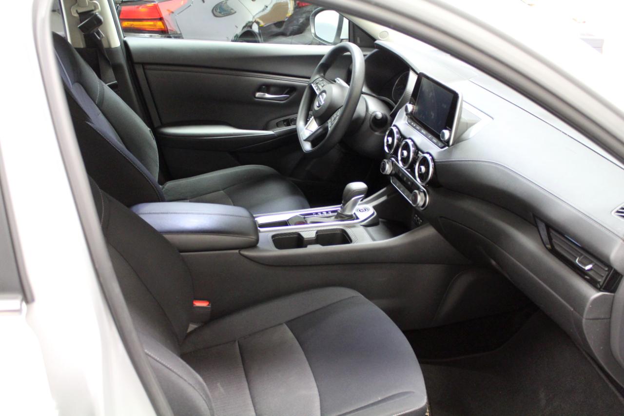 Nissan Sentra SV CVT 2023