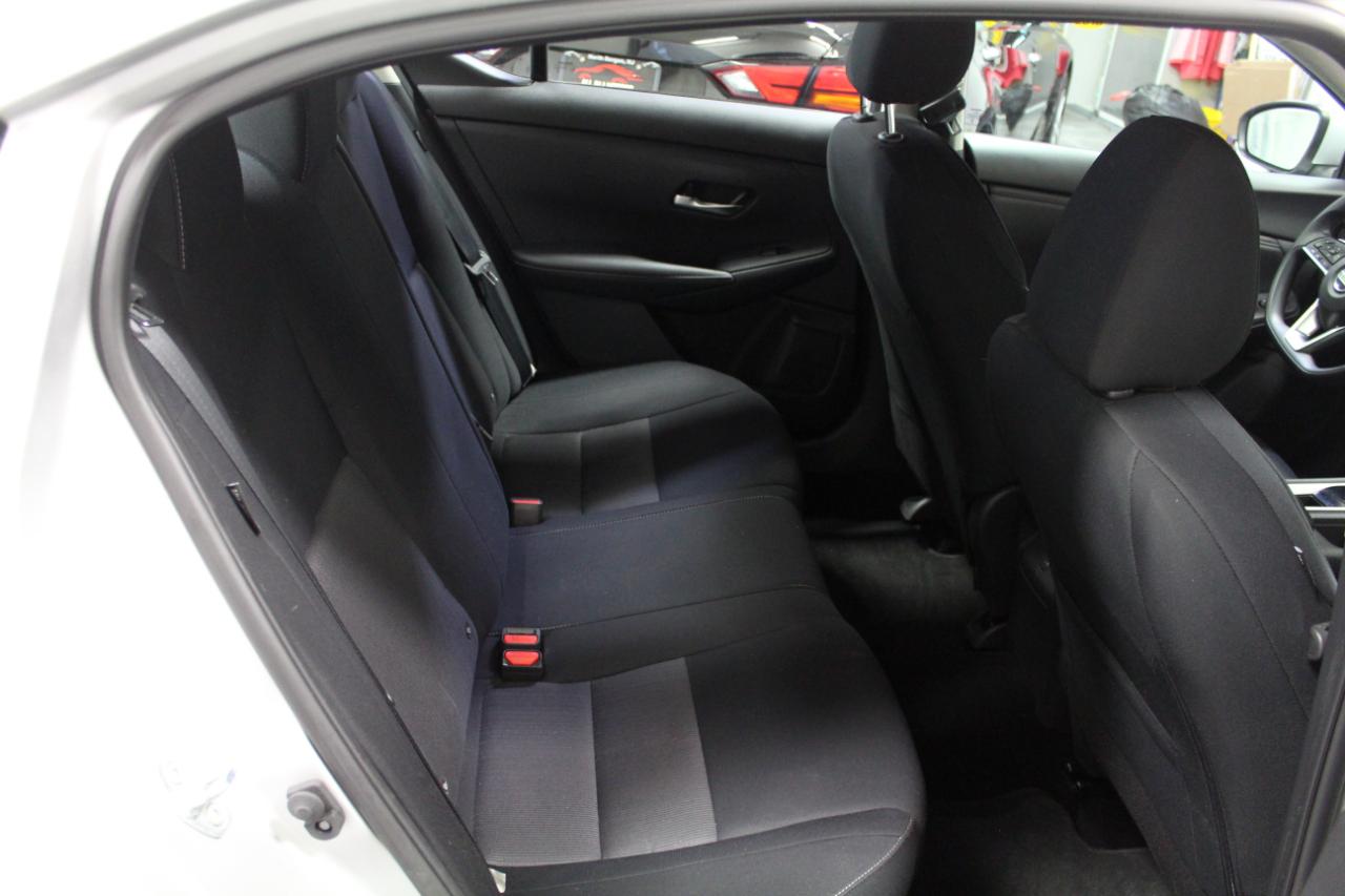 Nissan Sentra SV CVT 2023