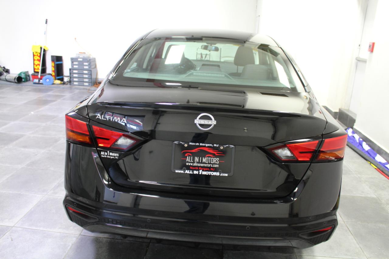Nissan Altima 2.5 S Sedan 2023
