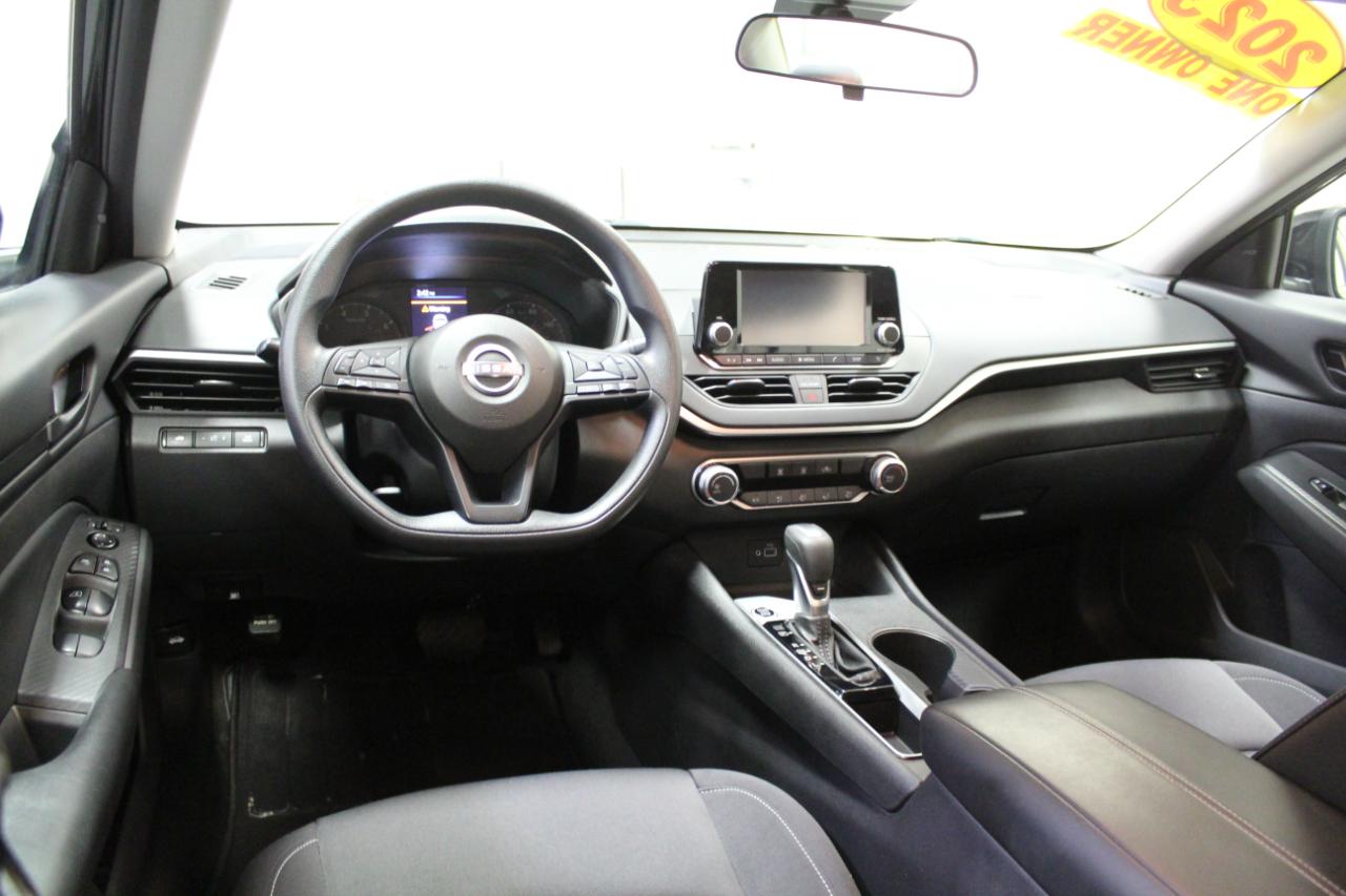 Nissan Altima 2.5 S Sedan 2023