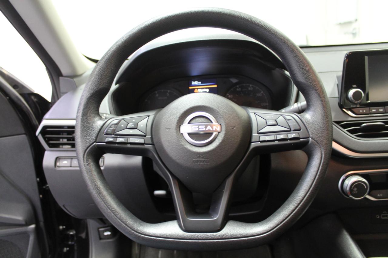 Nissan Altima 2.5 S Sedan 2023