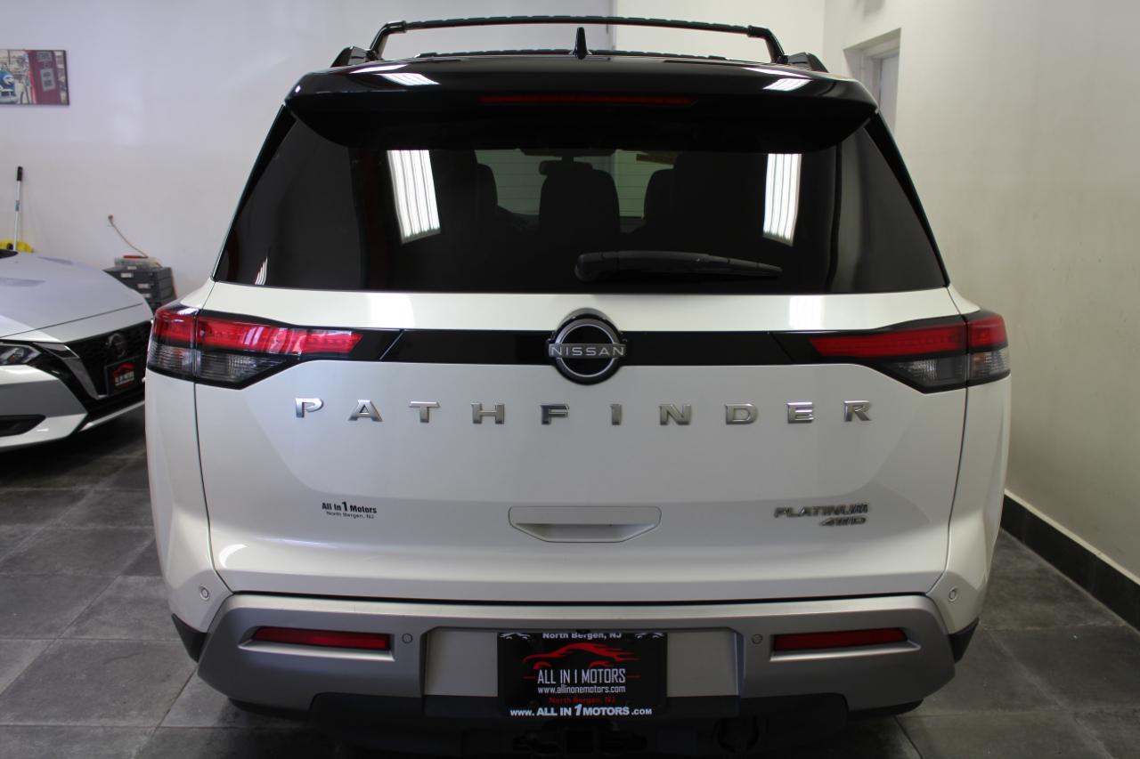 Nissan Pathfinder Platinum 4WD 2022