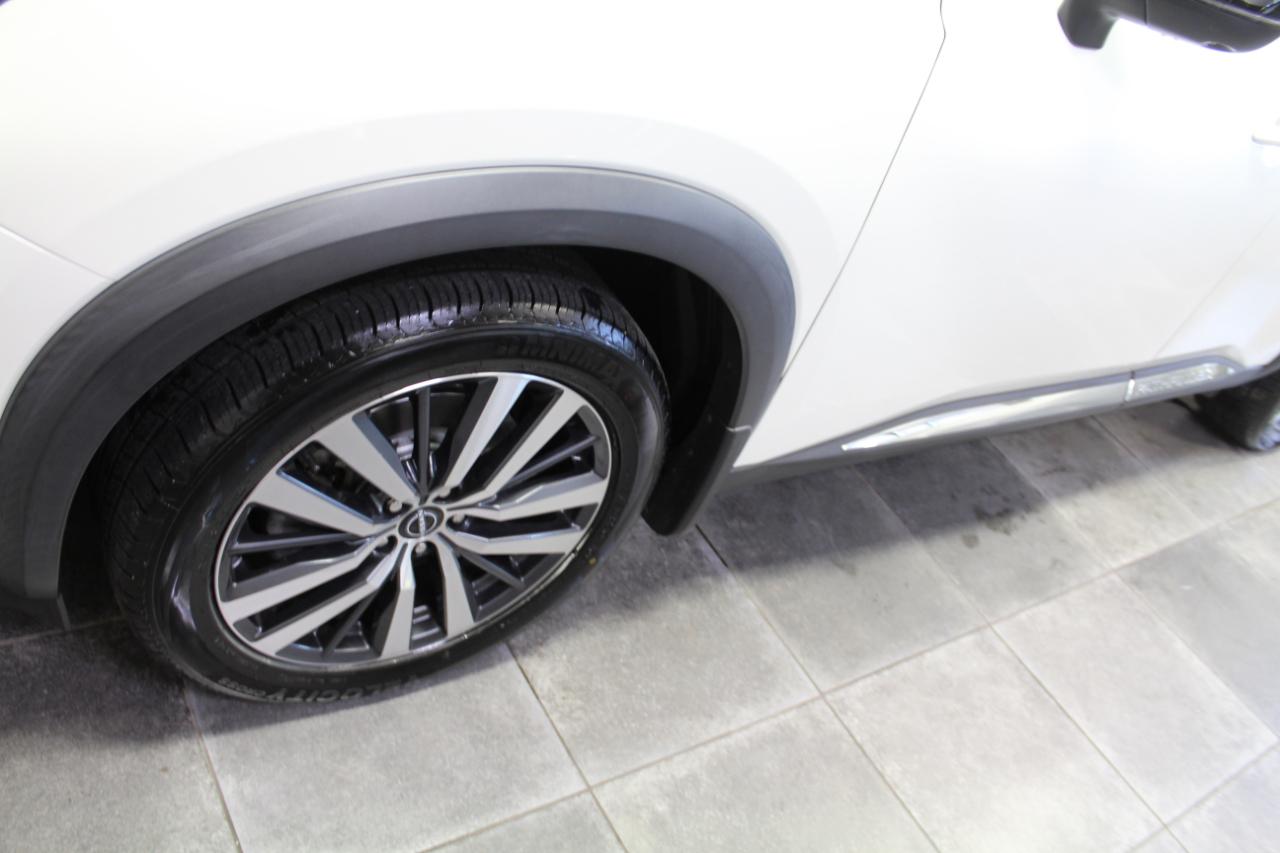 Nissan Pathfinder Platinum 4WD 2022