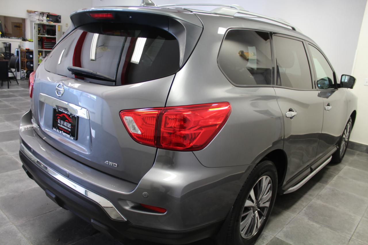 Nissan Pathfinder 4x4 SL 2020