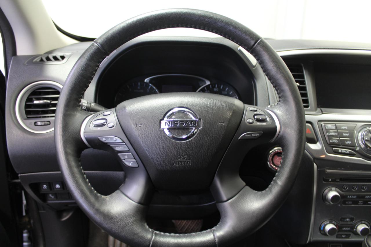 Nissan Pathfinder 4x4 SL 2020
