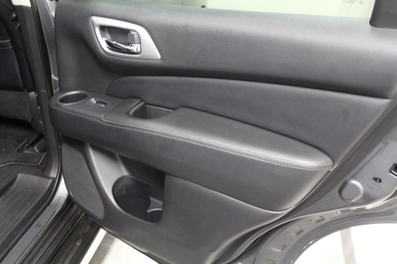 Nissan Pathfinder 4x4 SL 2020