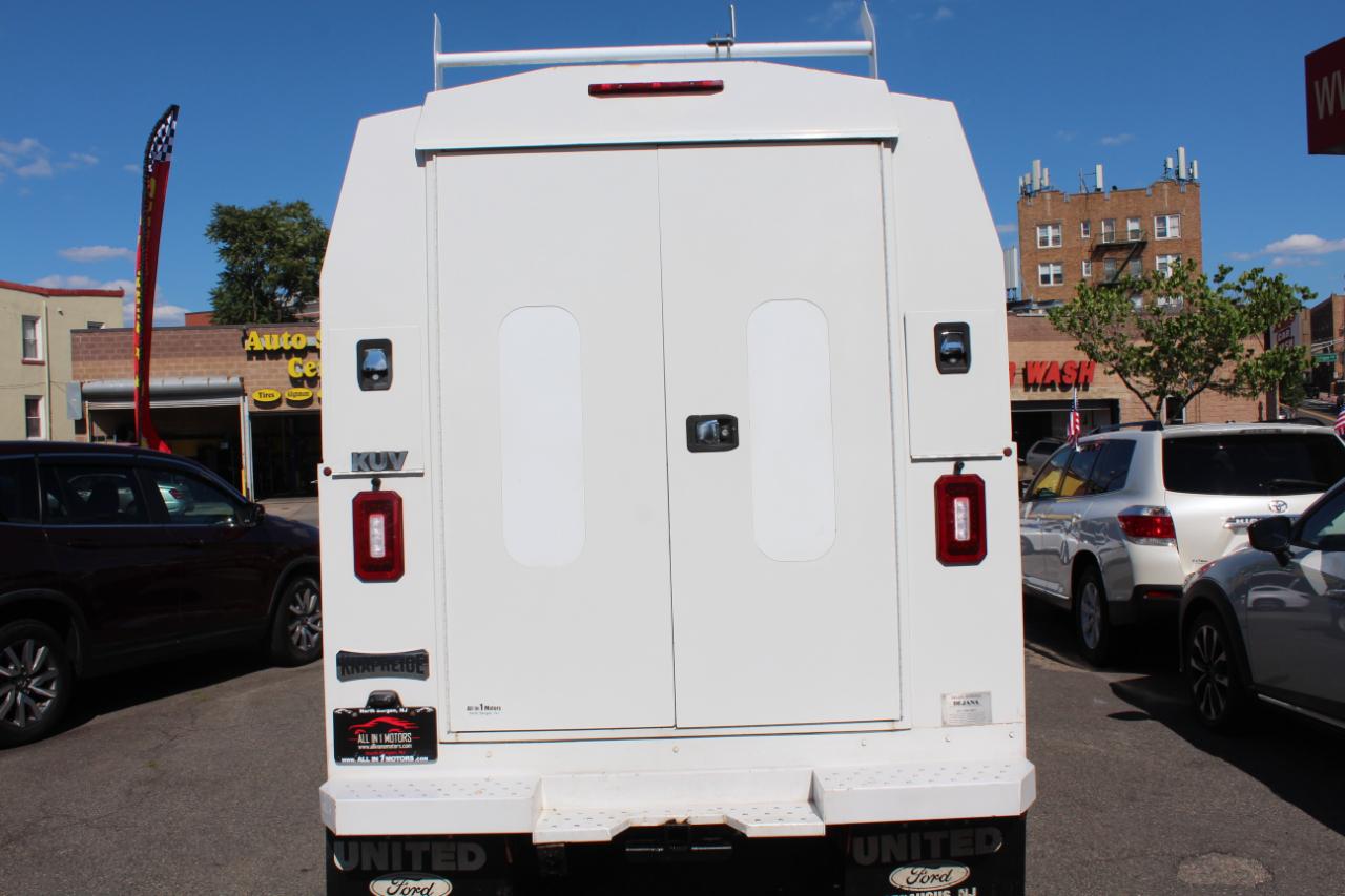 Ford Transit Cutaway T-350 DRW 138" WB 9950 GVWR 2018