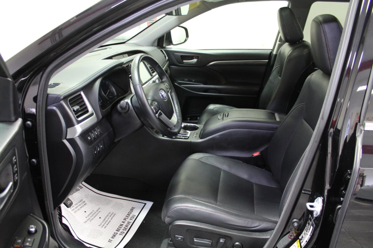 Toyota Highlander Hybrid Limited Platinum AWD (Natl) 2017