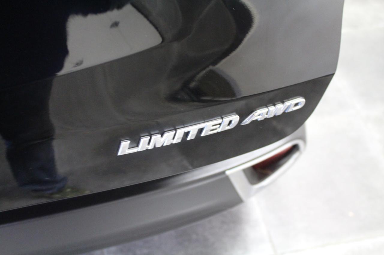 Toyota Highlander Hybrid Limited Platinum AWD (Natl) 2017
