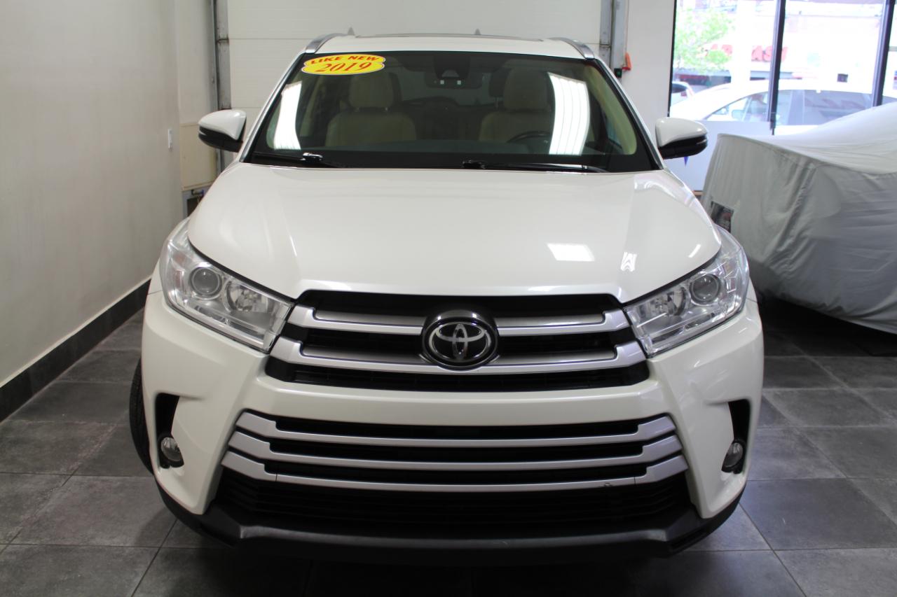 Toyota Highlander XLE V6 AWD (Natl) 2019