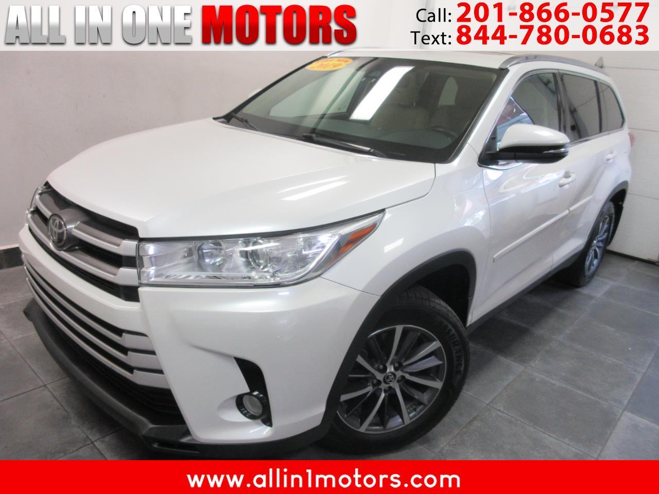 Toyota Highlander XLE V6 AWD (Natl) 2019