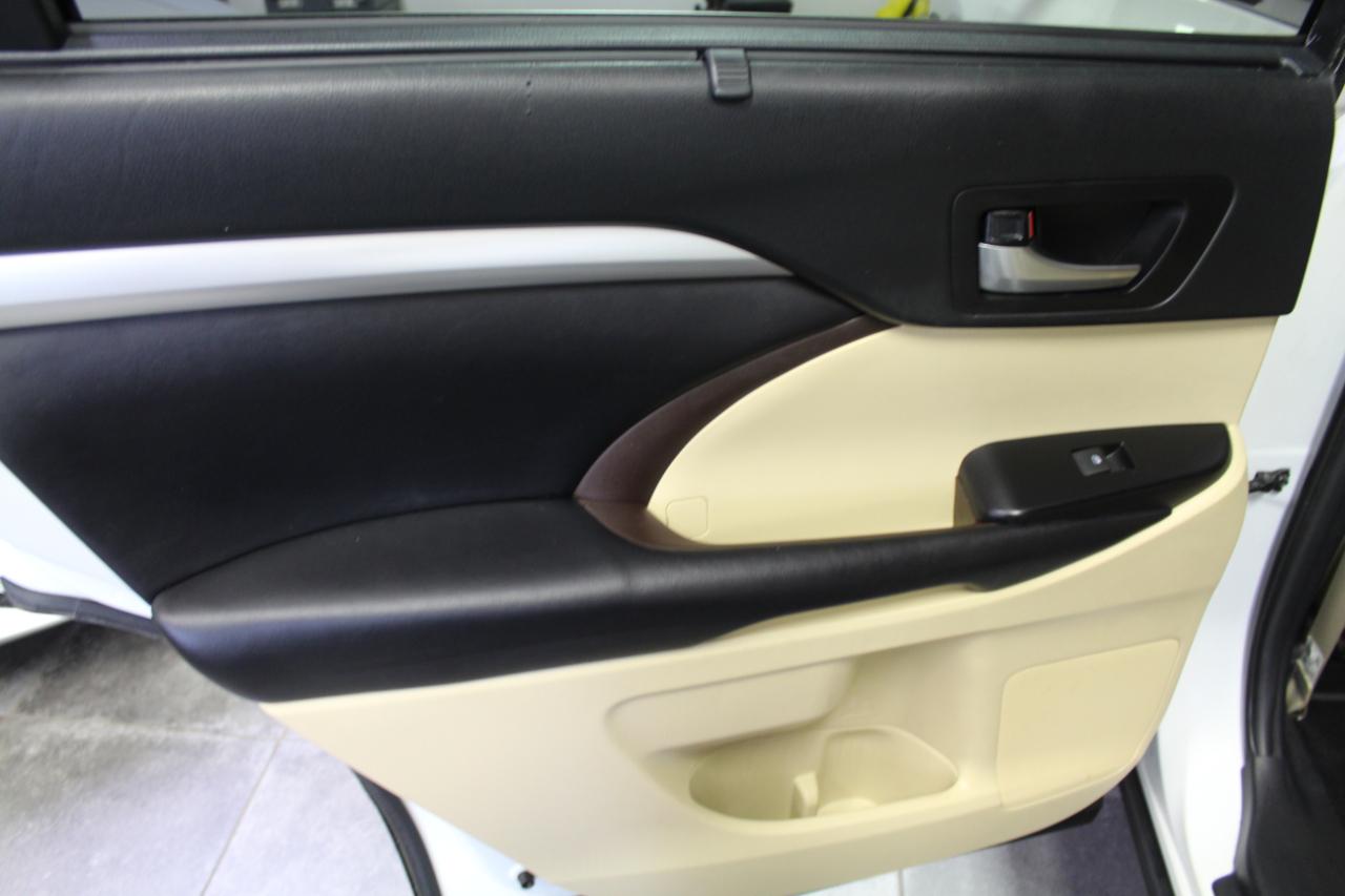 Toyota Highlander XLE V6 AWD (Natl) 2019