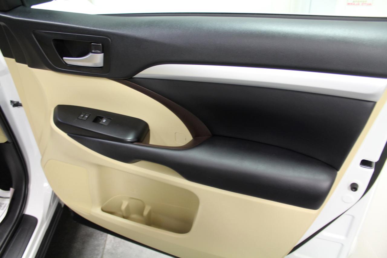 Toyota Highlander XLE V6 AWD (Natl) 2019