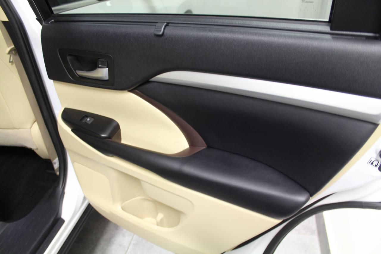 Toyota Highlander XLE V6 AWD (Natl) 2019