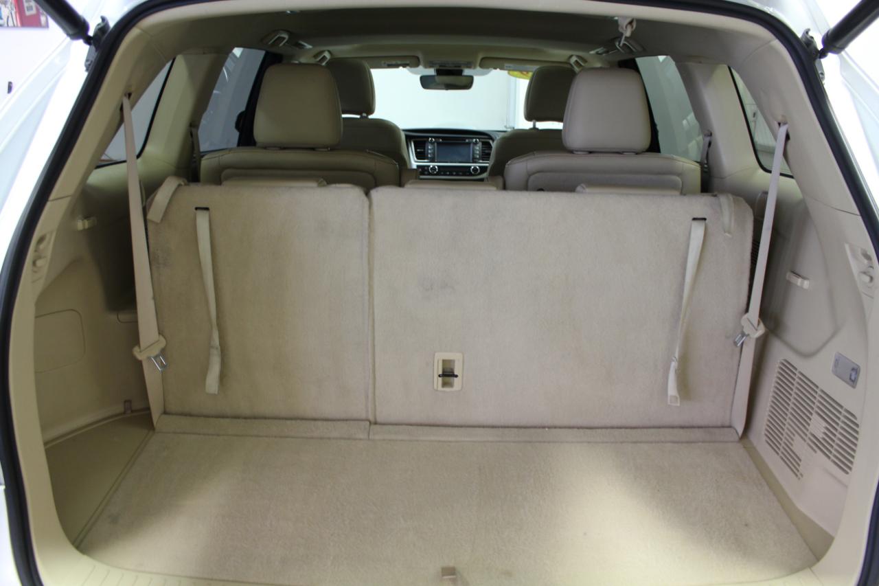 Toyota Highlander XLE V6 AWD (Natl) 2019