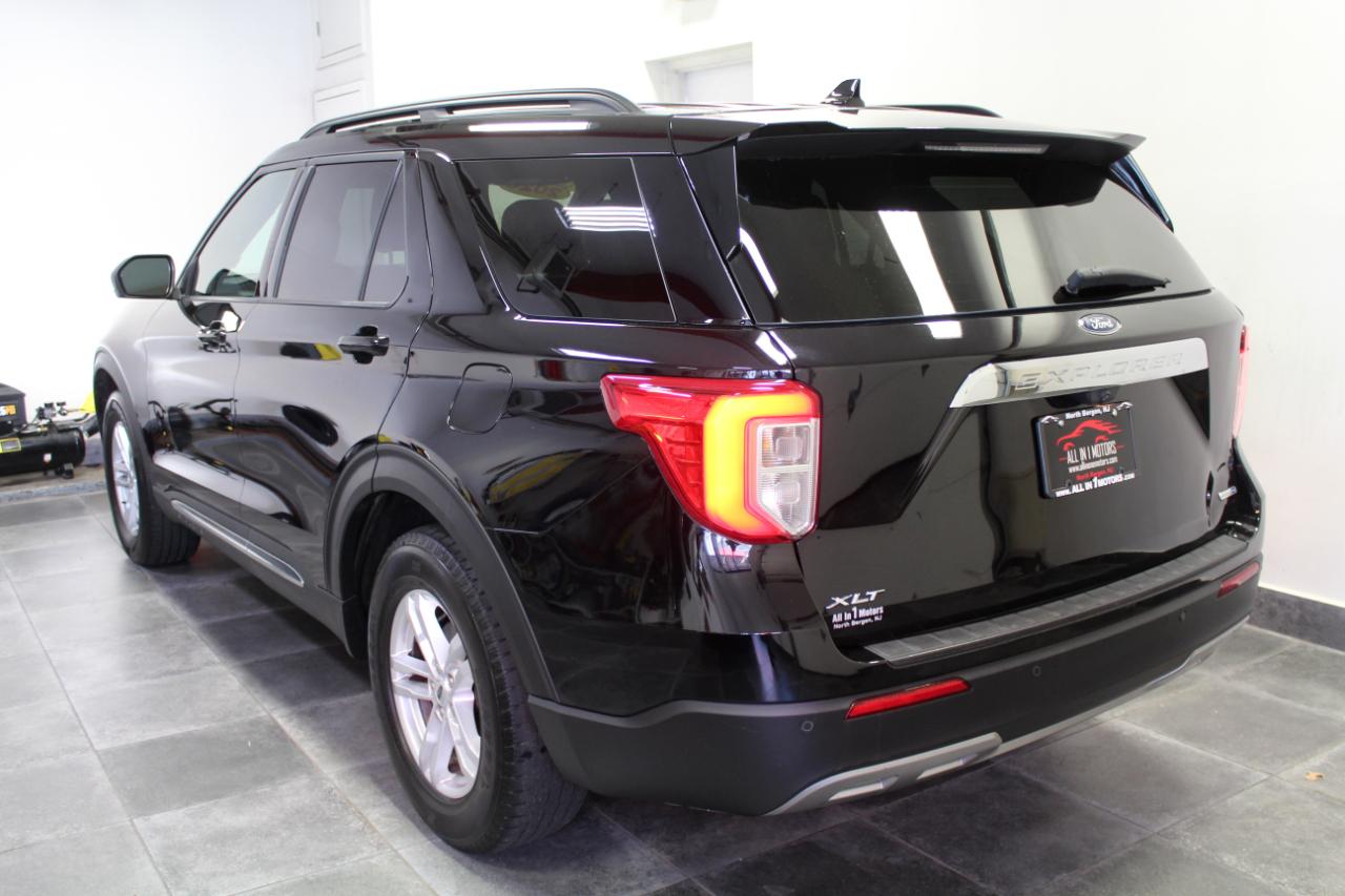Ford Explorer XLT 4WD 2020