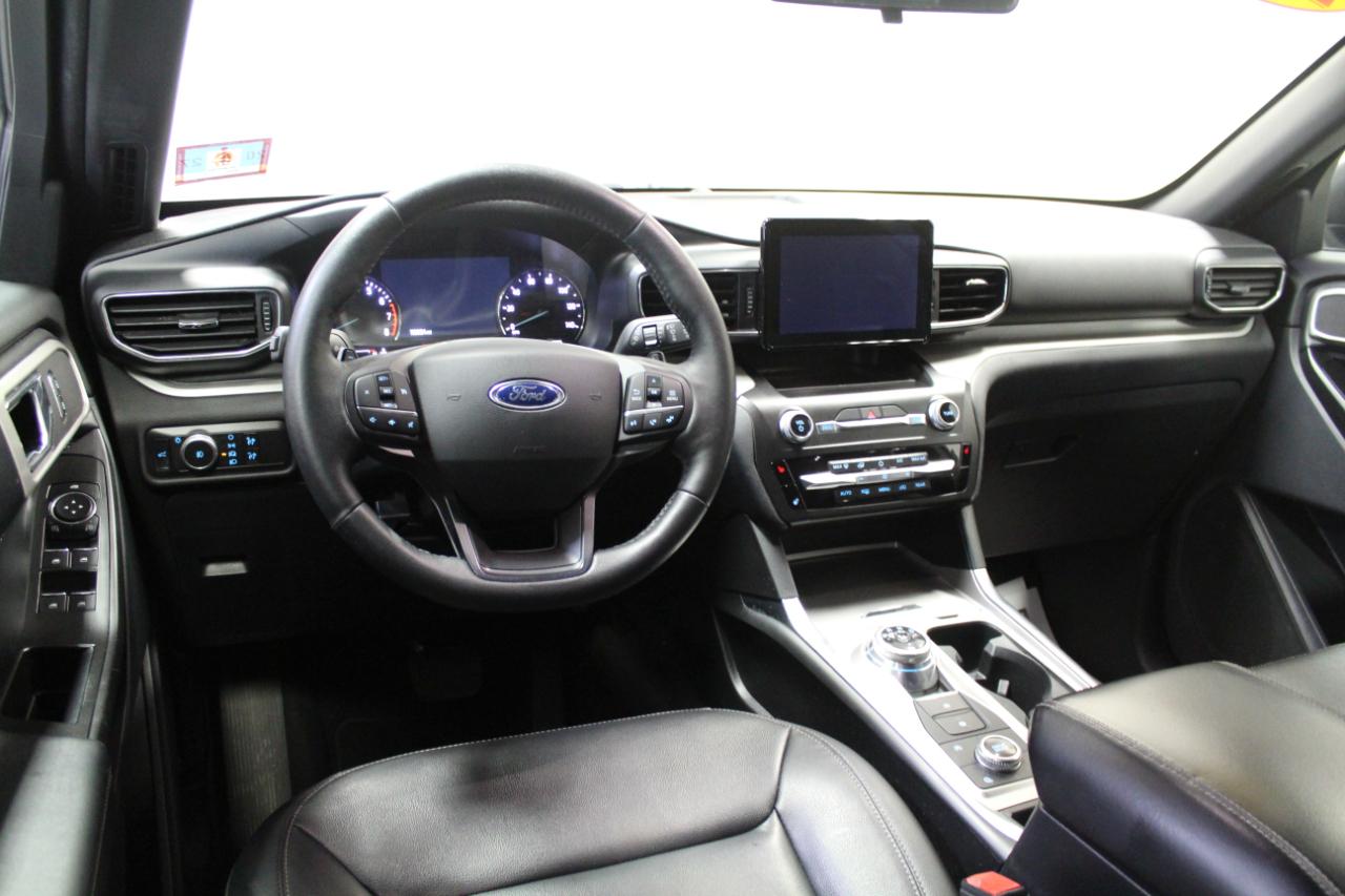 Ford Explorer XLT 4WD 2020