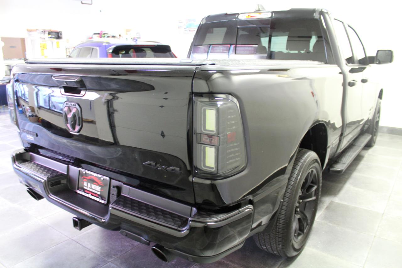 RAM 1500 Big Horn 4x4 Quad Cab 6'4" Box 2021
