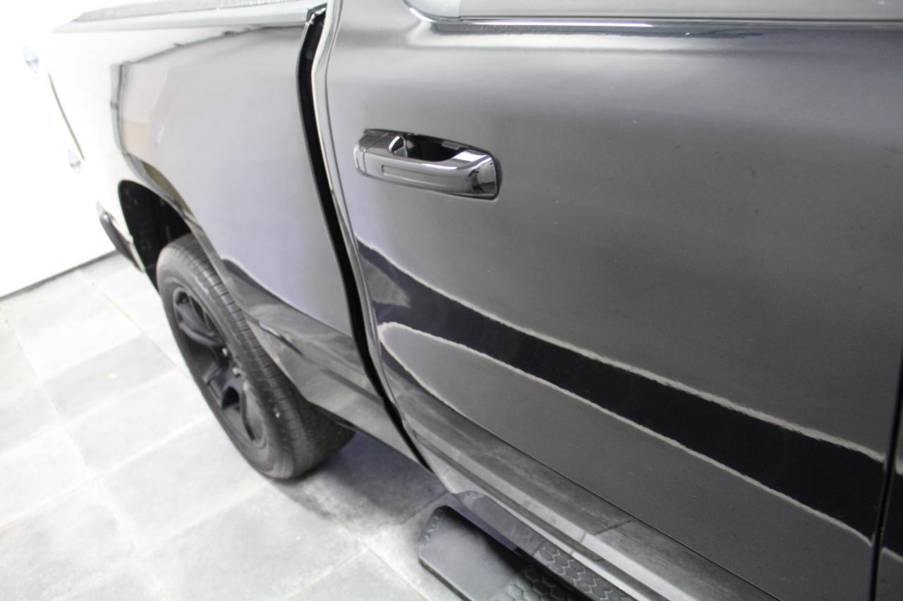 RAM 1500 Big Horn 4x4 Quad Cab 6'4" Box 2021