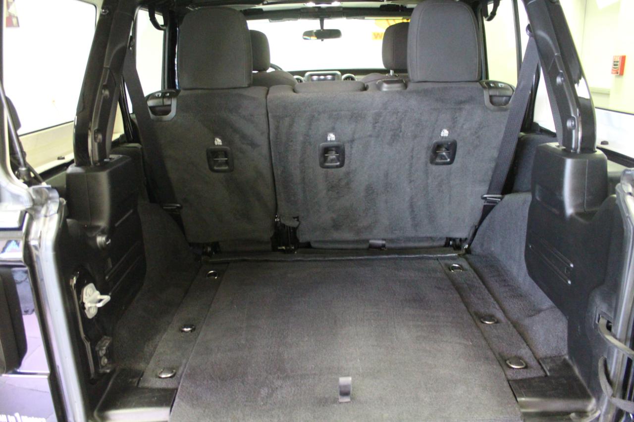 Jeep Wrangler Unlimited Willys 4x4 2021
