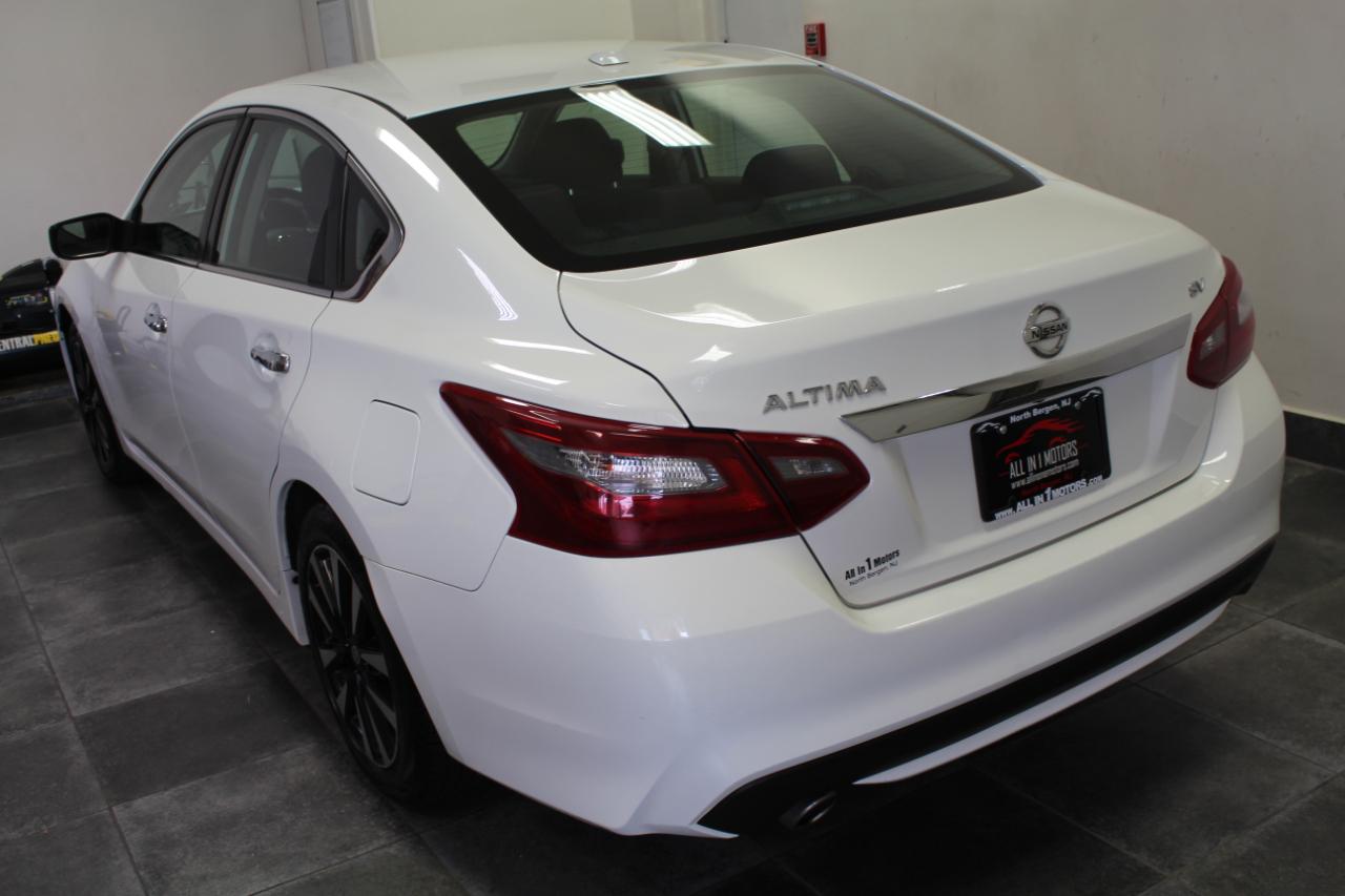 Nissan Altima 2.5 SV Sedan 2018