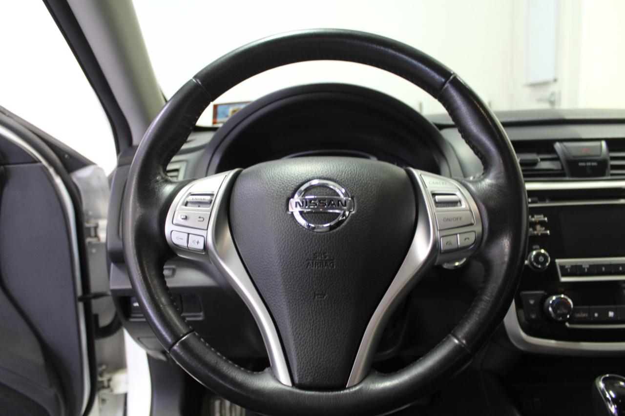 Nissan Altima 2.5 SV Sedan 2018
