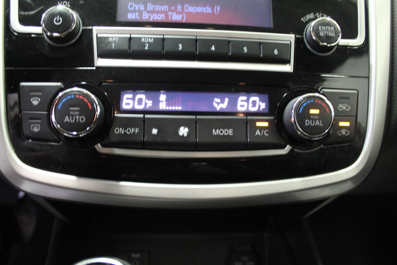 Nissan Altima 2.5 SV Sedan 2018