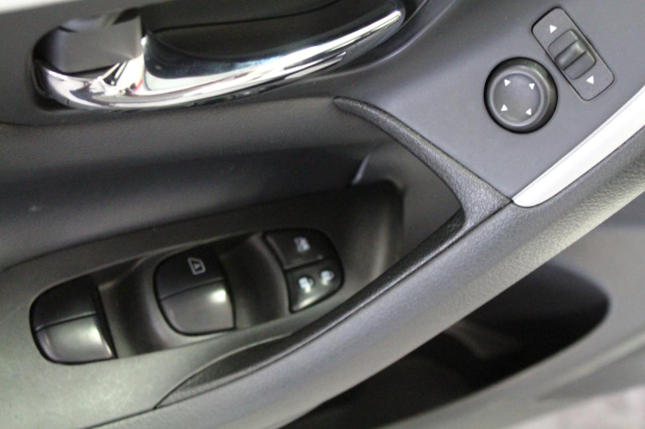 Nissan Altima 2.5 SV Sedan 2018