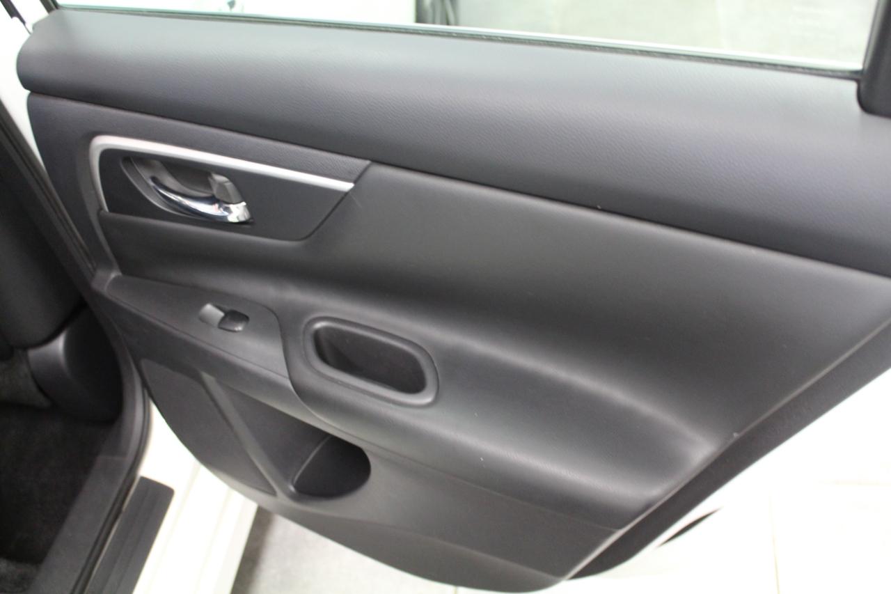 Nissan Altima 2.5 SV Sedan 2018