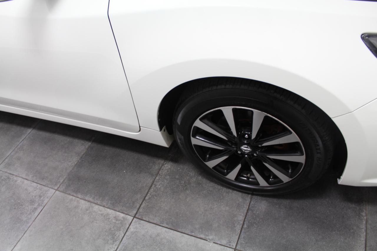 Nissan Altima 2.5 SV Sedan 2018