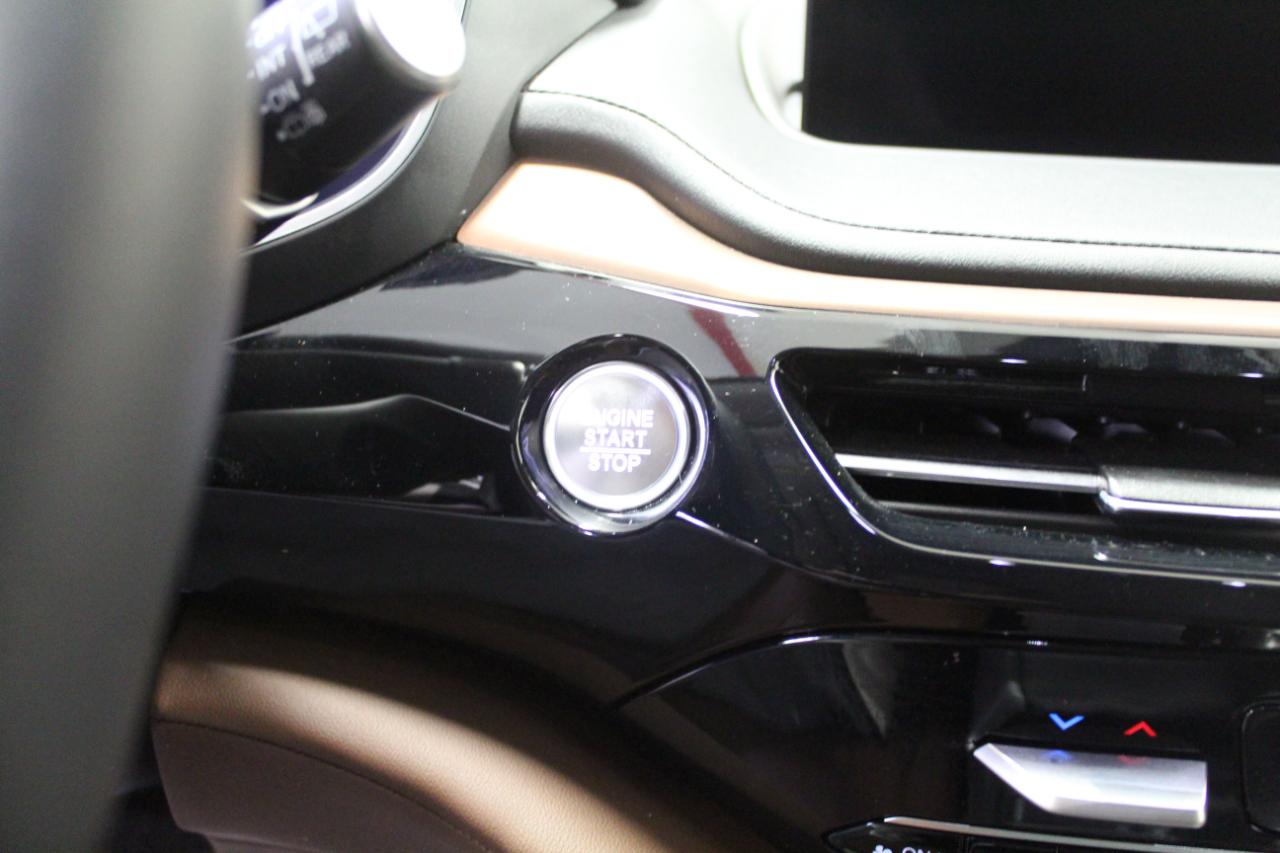 Acura MDX SH-AWD w/Technology Package 2023