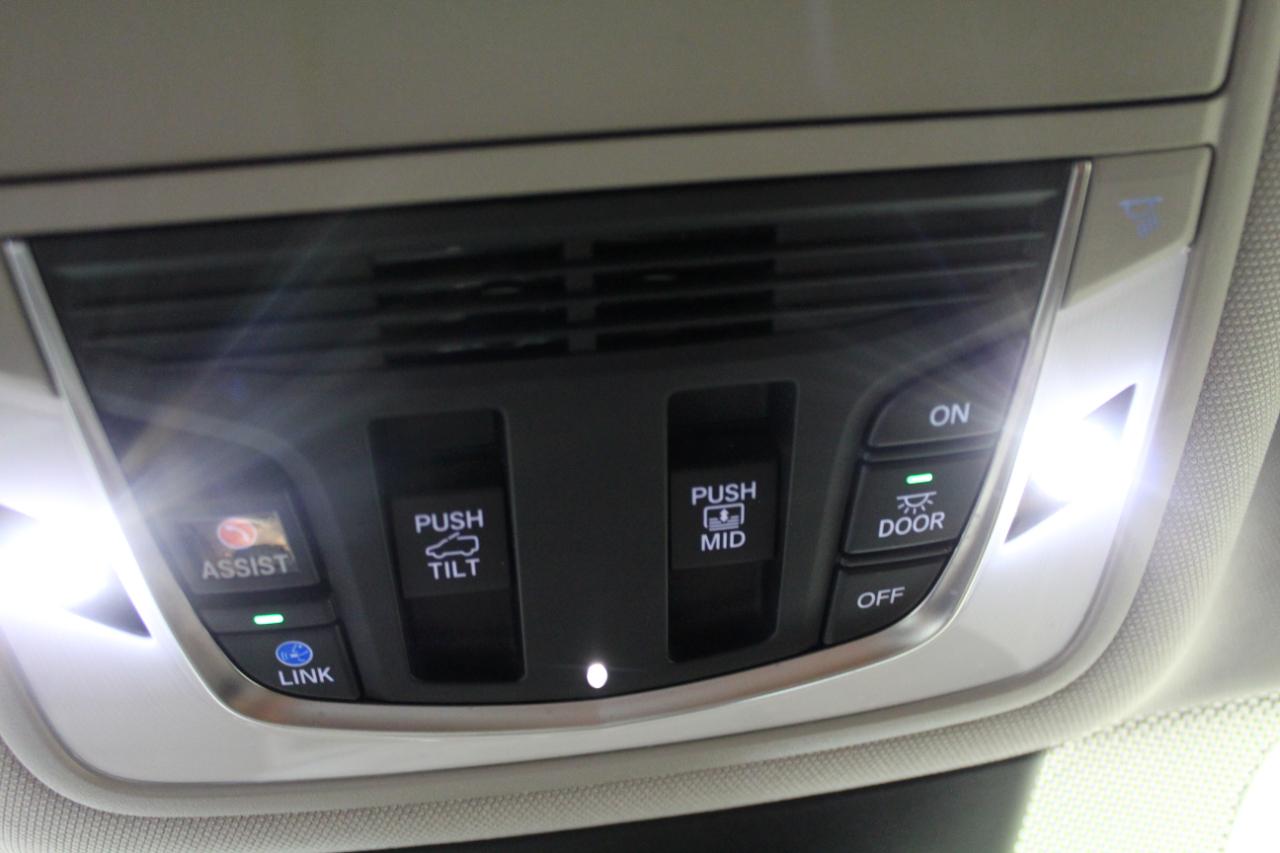 Acura MDX SH-AWD w/Technology Package 2023