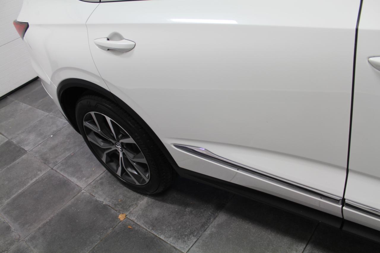 Acura MDX SH-AWD w/Technology Package 2023