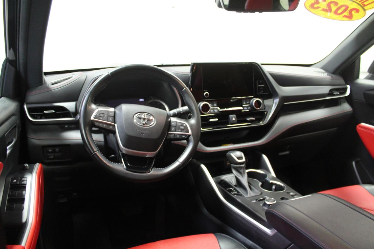 Toyota Highlander XSE AWD (Natl) 2023