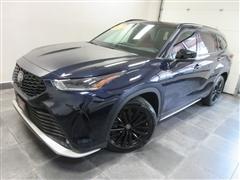 2023 Toyota Highlander 