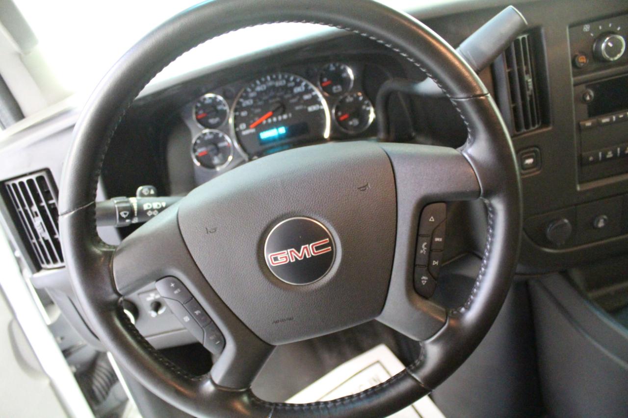 GMC Savana Cargo Van RWD 2500 135" 2020