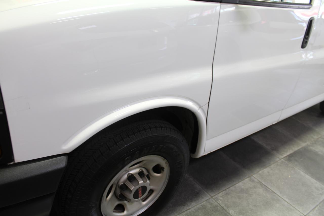 GMC Savana Cargo Van RWD 2500 135" 2020