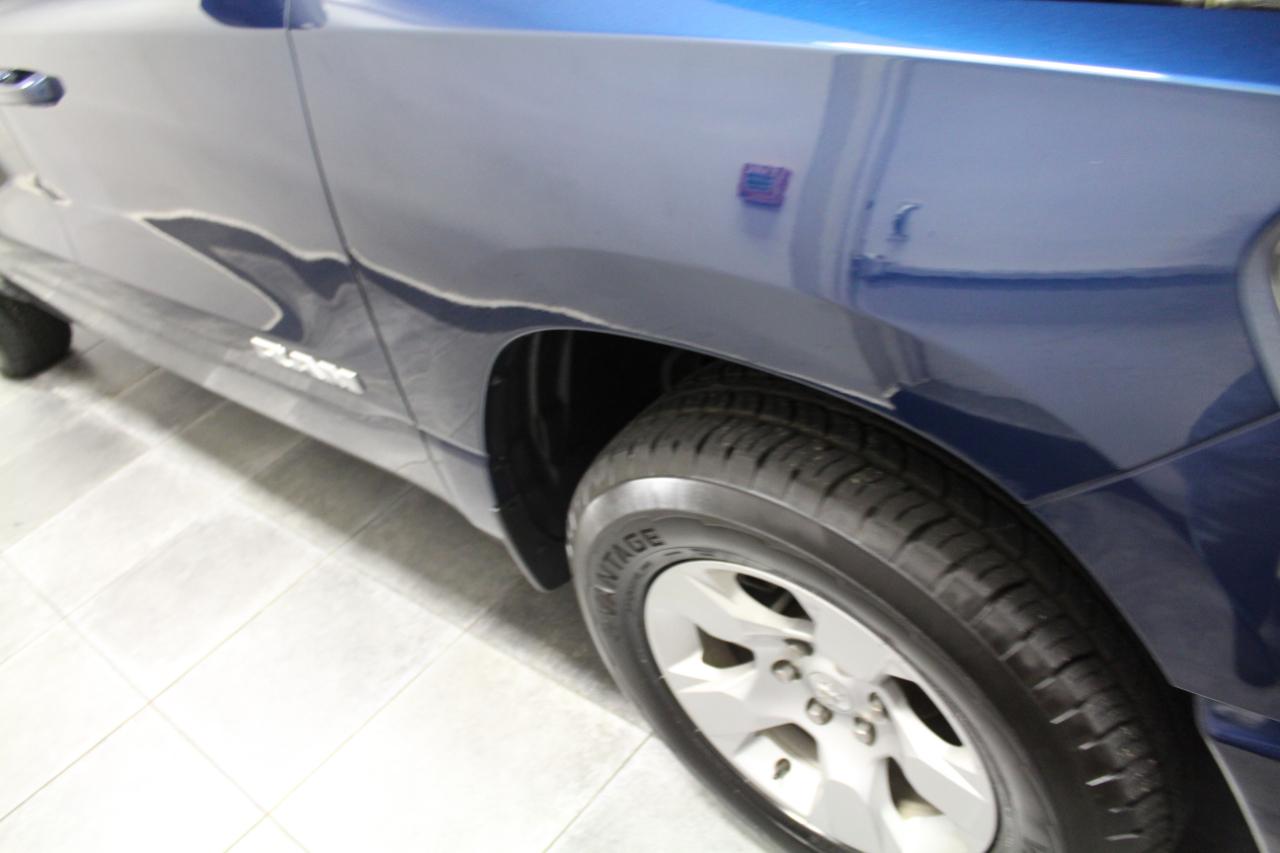 RAM 1500 Big Horn 4x4 Crew Cab 5'7" Box 2020