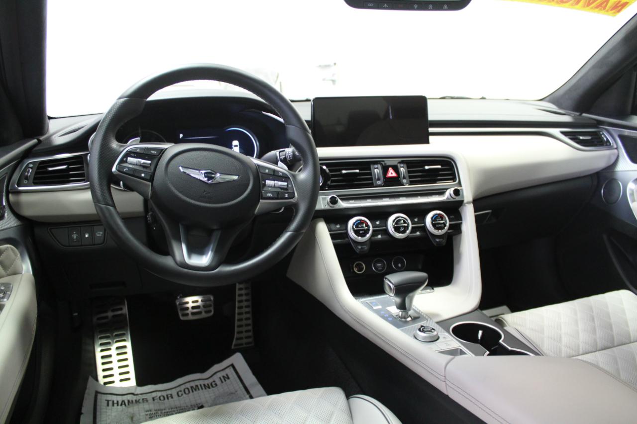 Genesis G70 3.3T RWD 2023